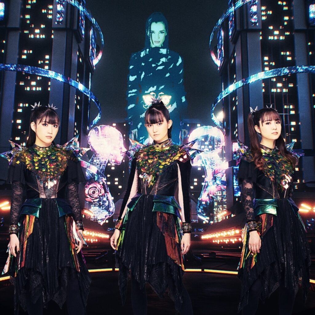 BABYMETAL、新曲「from me to u (feat. Poppy)」リリース＆MV公開！イギリス The O2 Arenaワンマンのライヴ・ビューイング決定！ - 激ロック