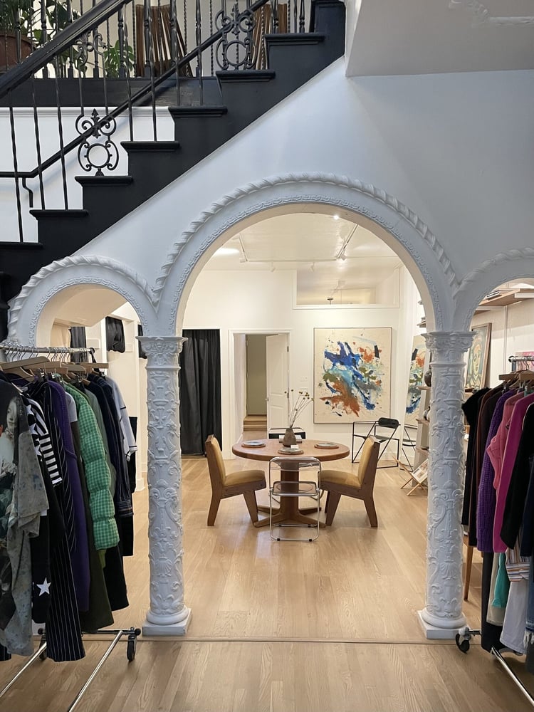 オークランド、グランド・アベニュー3258のReLoveストア