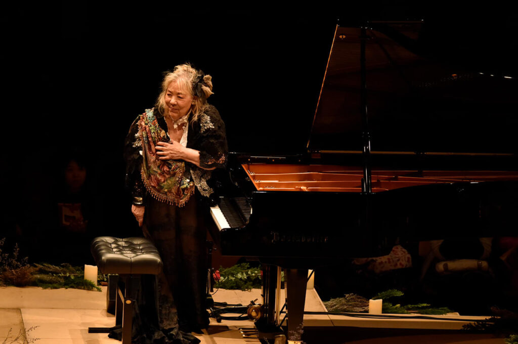 最後の映画で明かされるフジコの素顔、唯一無二の演奏 最新ドキュメンタリー「フジコ・ヘミング 永遠の音色」2025年公開 - 映画.com