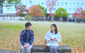 永遠の待ち人 (2023)：作品情報｜シネマトゥデイ