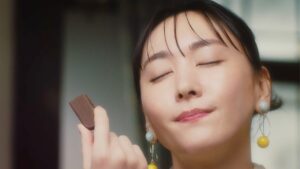 新垣結衣、美しいうっとり顔披露　“ガッキー浮世絵”も登場!?　明治「生のとき」新CM＆インタビュー