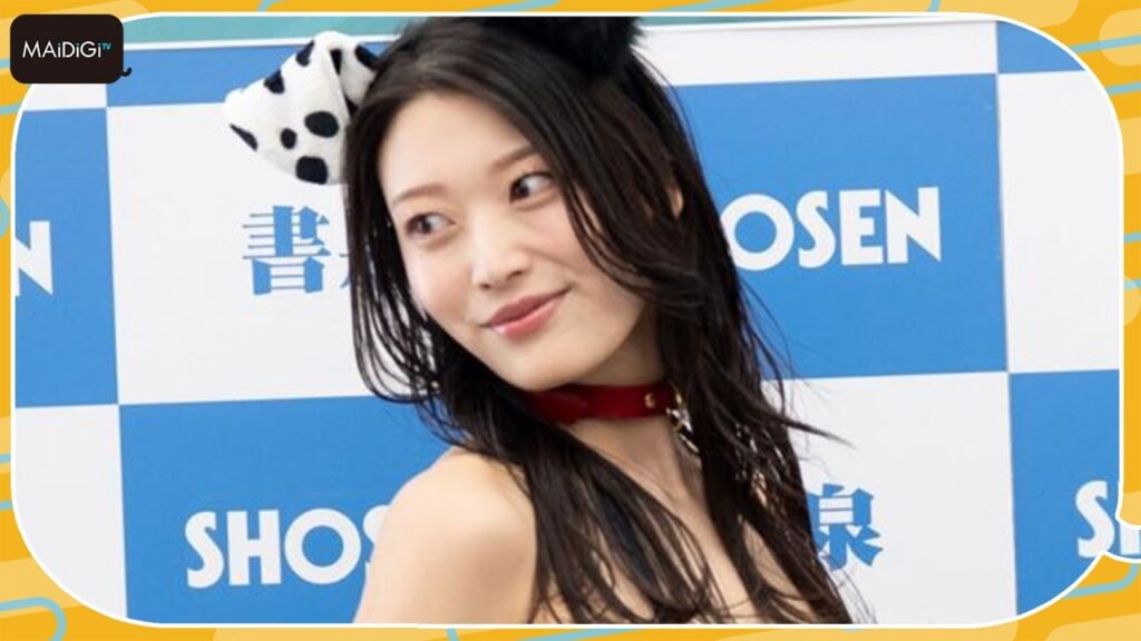 “元CAグラドル”風吹ケイ、チャームポイントは腹筋　カレンダーでウエートレスやポリス　奇抜な衣装も