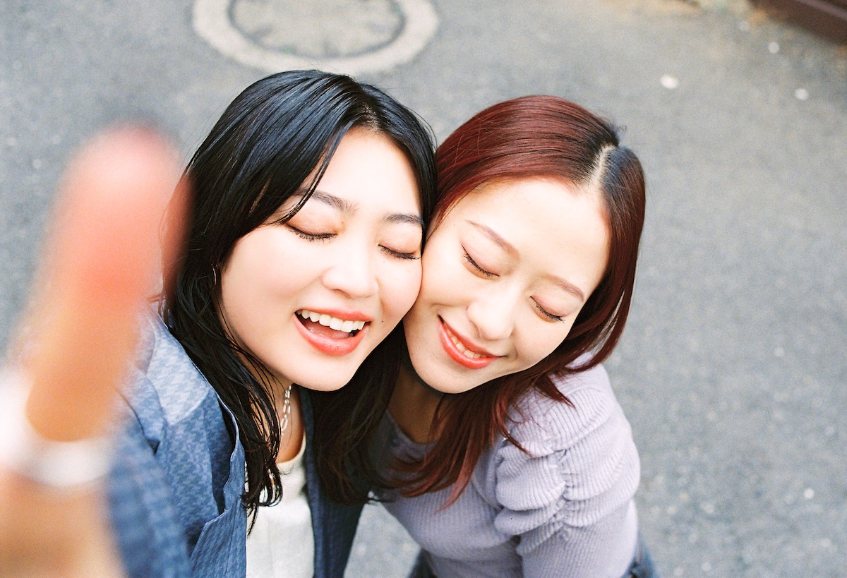 柏木ひなた×モーニング娘。'25 小田さくら 対談（撮影＝是永日和）