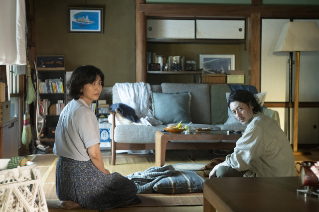 オダギリジョー主演、映画『夏の砂の上』高石あかり・松たか子・満島ひかり・高橋文哉ら場面写真 | ORICON NEWS | 国内海外のニュース