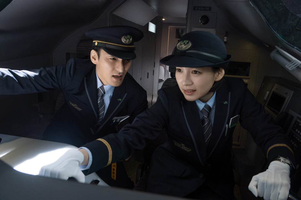 Netflix映画『新幹線大爆破』なぜ成功？