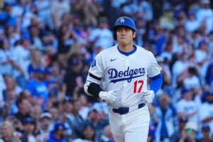 大谷HRを超大物俳優が目撃　開幕戦に続いてVIP席登場…ド軍ファンから"寝返り？" | Full-Count