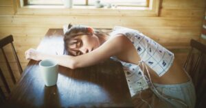 長濱ねる、8年ぶりセカンド写真集決定「1年かけて大切に製作」 しなやか“バブみボディ”も収録 - ORICON