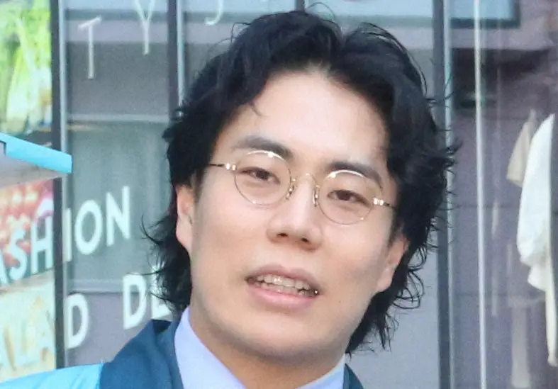 令和ロマン・高比良くるま　活動自粛中に「久しぶりに笑った」こと明かす「窓に顔が映っていてわかった」 - スポニチ Sponichi Annex 芸能