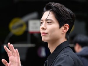 「美しさは外見だけじゃない」俳優パク・ボゴム、美談で紡がれる“人間力の高さ” | cinemacafe.net