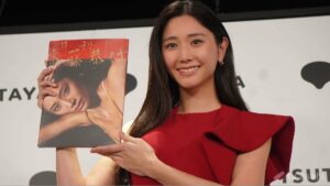 斎藤恭代、写真集の点数は…510点！注目ポイントは“カモシカみたいな脚” - テレ朝news
