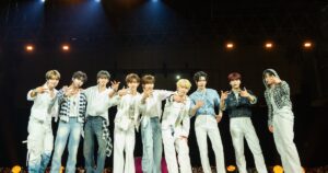 K-POPの祭典「KCON JAPAN 2025」に11万人来場！総勢33組参加の「Mカ」3DAYSを総括（ライブレポート / 写真135枚）