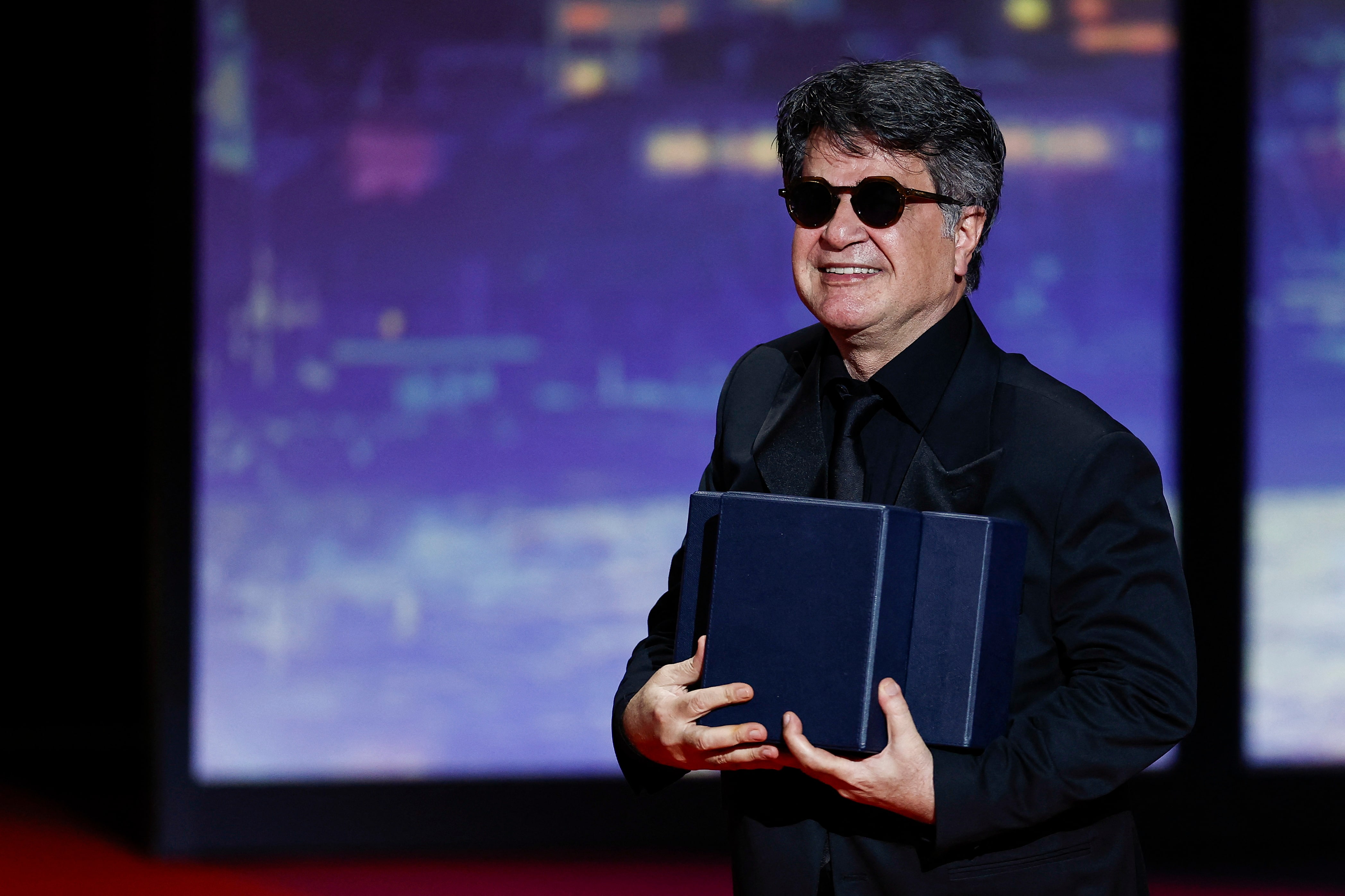 カンヌ映画祭、イランのパナヒ監督作品が最高賞　3大映画祭制覇