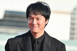 レッドカーペットに登場したSUPER EIGHT・丸山隆平【写真：ENCOUNT編集部】