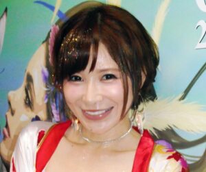 手島優１歳長男の病名を告白「疲れ切っております」ファンから心配の声「痩せた気が」「大変でしたね」 - デイリースポーツ