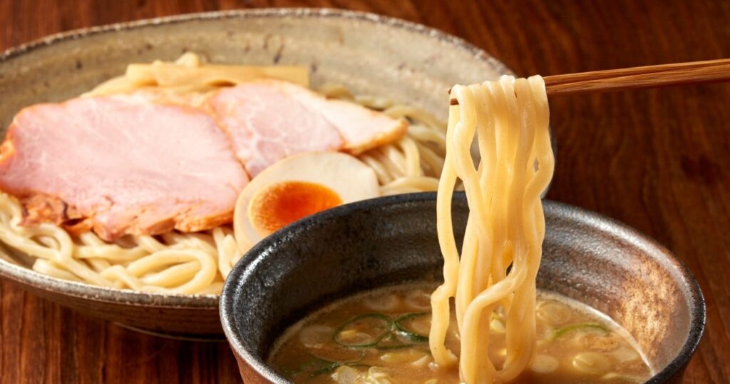なぜつけ麺は大盛無料でも儲かるのか？【書籍オンライン編集部セレクション】 | なぜコンビニでお金をおろさない人はお金持ちになれないのか | ダイヤモンド・オンライン