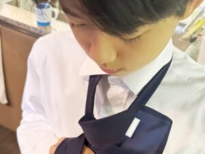 「真剣な表情、かわかわ〜」市川團十郎、中学校入学の息子が“戦ってる”姿を披露！ 「お兄さんだね」(All About NEWS) - goo ニュース