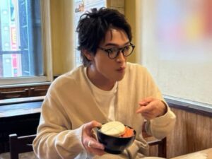 「もんじゃで急に彼氏」原嘉孝、“デート中”の写真に「爆イケという…振り幅！！！」「目力がすごい」反響(All About NEWS) - goo ニュース