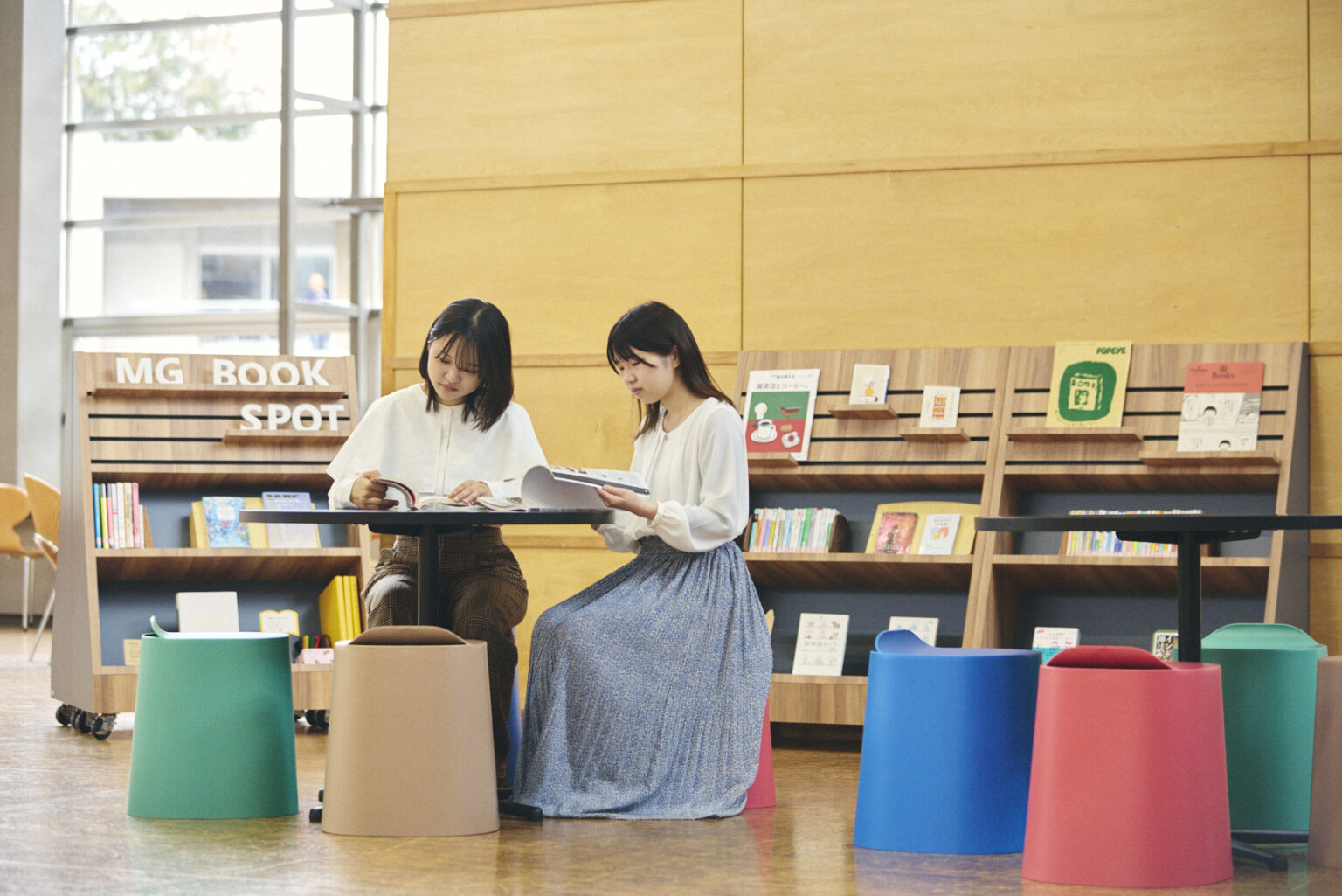 「MG BOOK SPOT」を白金・横浜キャンパスでオープン ~学生の学びを活性化する、本との出会いの場を創設~ | 明治学院大学 “Do for Others” 「MG BOOK SPOT」を白金・横浜キャンパスでオープン ~学生の学びを活性化する、本との出会いの場を創設~ | 明治学院大学 “Do for Others”