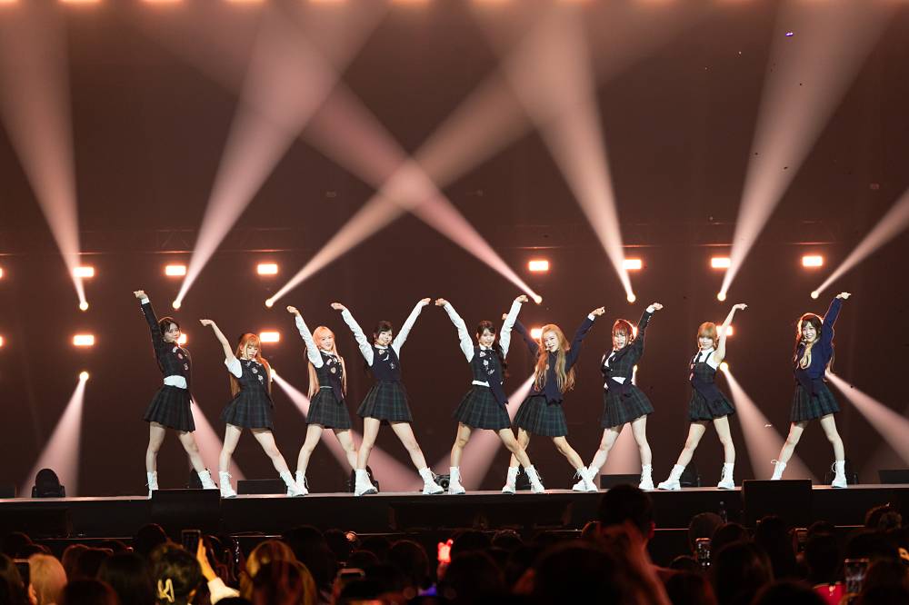 ME:I「KCON JAPAN」１年ぶりに成長した姿で堂々パフォ：【音楽】