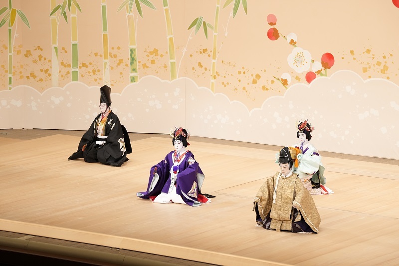 昼の部『寿式三番叟』（左より）三番叟=尾上松也、千歳=中村雀右衛門、翁=中村又五郎、附千歳=中村米吉 ／(C)松竹