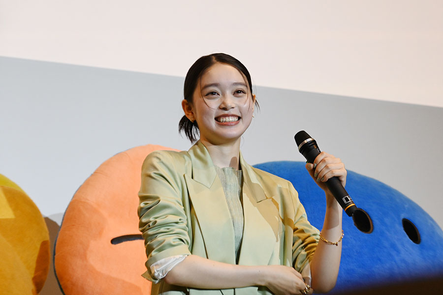 現在の大阪での生活について「ご飯が好きなので、お気に入りの炊飯器を持ってきて炊いています」と明かす一幕も