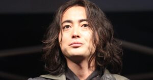 元銀座ホステス占い師が語る「5月3日の開運最強有名人」2位は山田孝之、1位は？ | 女性自身