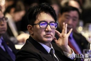 韓流大手トップのIPO巡る「詐欺的取引」疑惑、検察は捜索令状を請求せず　写真枚　国際ニュース：AFPBB News