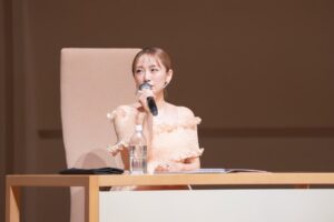 洗足学園音楽大学 特別講演会 高橋みなみ氏が語る「自分を選んでもらう力と、人に愛される理由」 | 洗足学園音楽大学のプレスリリース