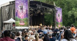 ワールドウオッチ：初夏のニューヨークの公園で次期NYP音楽監督のお披露目無料コンサート　伊熊啓輔 | 週刊エコノミスト Online