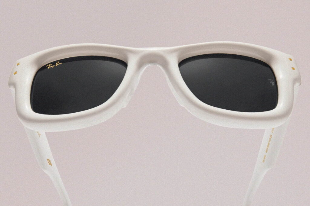レイバン×エイサップ・ロッキーのサングラス“ぷっくり”フォルムの「ウェイファーラー パファー」 - ファッションプレス