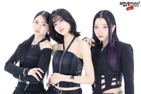 ガールズグループIS:SUE。左からNANO、YUUKI、RINO（写真／中村嘉昭）