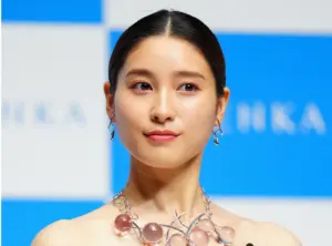土屋太鳳　「心から尊敬しています」名俳優の43歳の誕生日を祝福「愛情深いかたであり全てが全力のかた」 - スポニチ Sponichi Annex 芸能