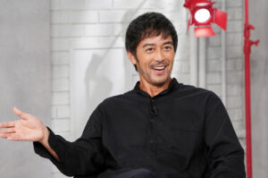 阿部寛、苦労時代に“名俳優”との“たった3秒”の共演を直談判　後輩たちからのメッセージも | ORICON NEWS | 国内海外のニュース