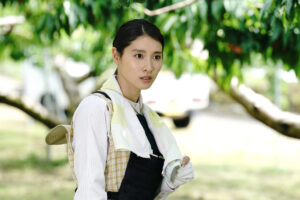 映画『盤上の向日葵』に出演する土屋太鳳