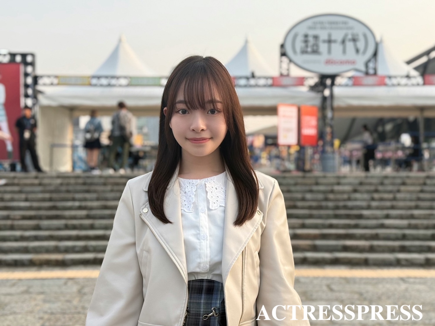 柳澤杏奈（やなぎさわ　あんな.日本大学）ACTRESS PRESS REPORTER.代々木第一体育館にて