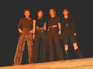 K-POP初のジェンダーレスグループ「XLOV」、2ndシングル「I ONE」発売 | Hwaiting（ファイティン）