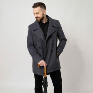 バーンフィールド・カスタム：ファストファッションの世界でメンズウェアをスローダウン - FashionNetwork 日本