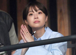 フジ退社の渡邊渚アナ　初写真集発売を告知「みなさんもぜひ」「タイトルにはいろんな意味を込めています」