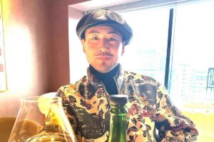 「同期の骨は3人折りました」あながち嘘でもなかった、50歳お笑い芸人の“芸能界最強”説 | Smart FLASH/スマフラ[光文社週刊誌]