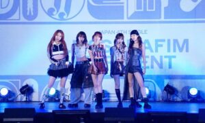 【写真】LE SSERAFIM｢DIFFERENT｣ショーケース - ニューズウィーク日本版 オフィシャルサイト