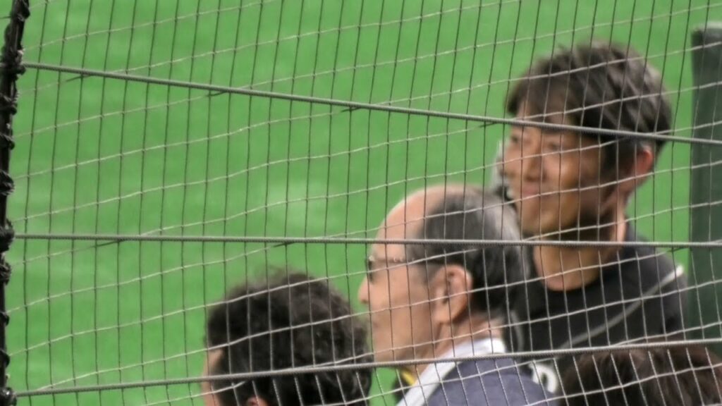 反町隆史と王会長～始球式前のスタンバイにて～2025.7.1東京ドーム