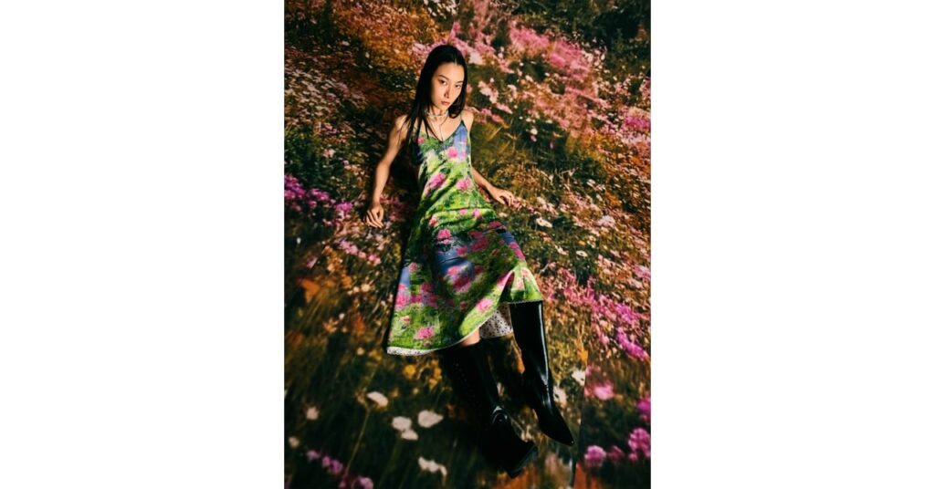 レイ ビームスがパムと初のコラボコレクションを発売　ドレスやシャツなど10型を展開