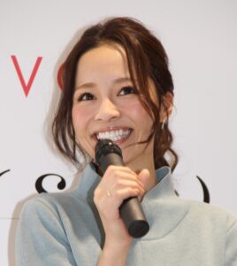 小森純　ペニオク騒動を謝罪し涙「友達いなくなった」違約金は１億円以上 - スポニチ Sponichi Annex 芸能