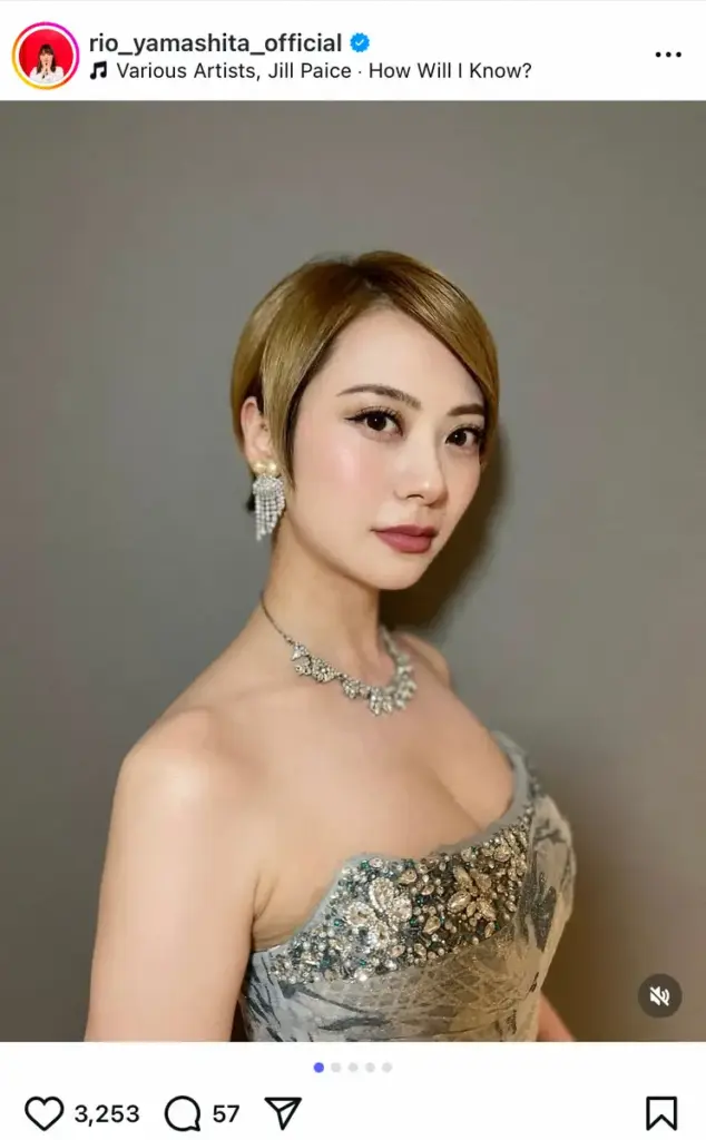 32歳・山下リオが金髪ショートに激変！　共演女優も「美しい」と絶賛、ファンうっとり「べっぴんさん」 - スポニチ Sponichi Annex 芸能