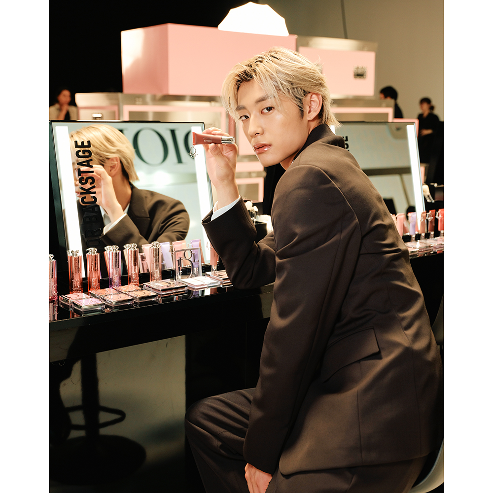 Diorのバックステージから誕生した新製品4種が全国発売! ローンチイベントには数々のアーティストや俳優が来場! – NYLON JAPAN Diorのバックステージから誕生した新製品4種が全国発売! ローンチイベントには数々のアーティストや俳優が来場! - NYLON JAPAN