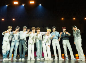 ZEROBASEONEのリーダー、ソン・ハンビンに集まる熱視線！BTSやStray Kidsら、名曲カバーも喝采を呼んだK-POP第5世代の確かな実力 (2025年7月20日) - エキサイトニュース