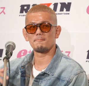 皇治、”親父”と慕うベテラン俳優と2ショット「こんなパパだったら自慢できるよねー」「かっこいい親子だあ」 | | ORICON NEWS