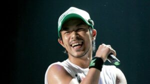 2児のパパ・EXILE MATSU 長男＆長女と自作のお揃いバースデーTシャツ着た親子3ショット披露！ファンから「愛のある素敵なまっちゃん」 | めざましmedia
