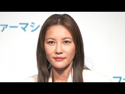 瀬戸朝香、ミニ丈から美脚のぞかせ夏を満喫「自慢のママですね」「可愛すぎです!ぶらぼーぶらぼー!」 瀬戸朝香、ミニ丈から美脚のぞかせ夏を満喫「自慢のママですね」「可愛すぎです!ぶらぼーぶらぼー!」