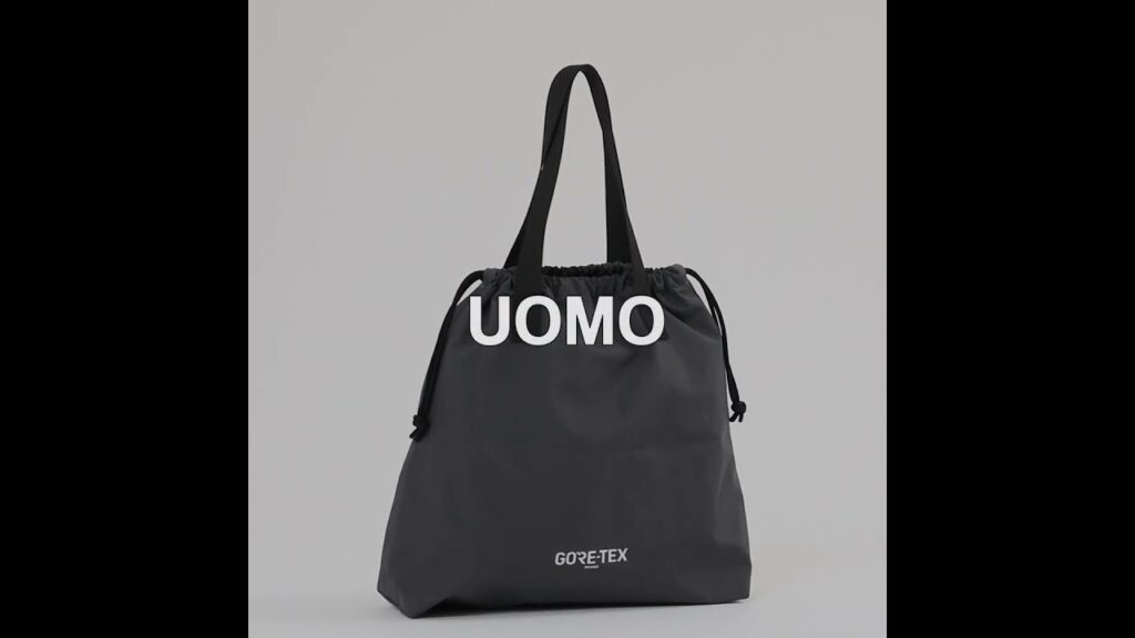 UOMOの編集者がリアルで愛用するポーチとは？【後編】